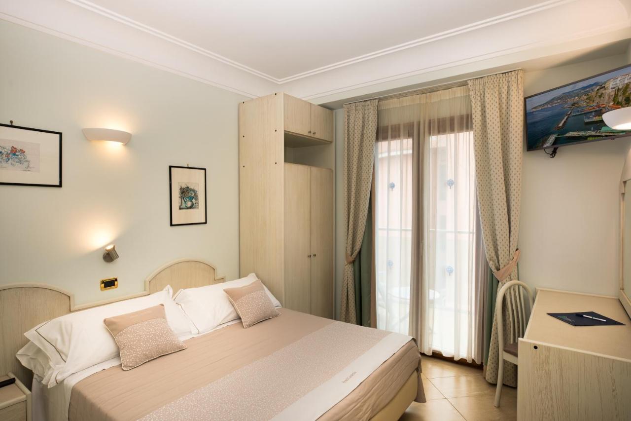 Hotel Gardenia Sorrento, Ascend Hotel Collection Exterior foto