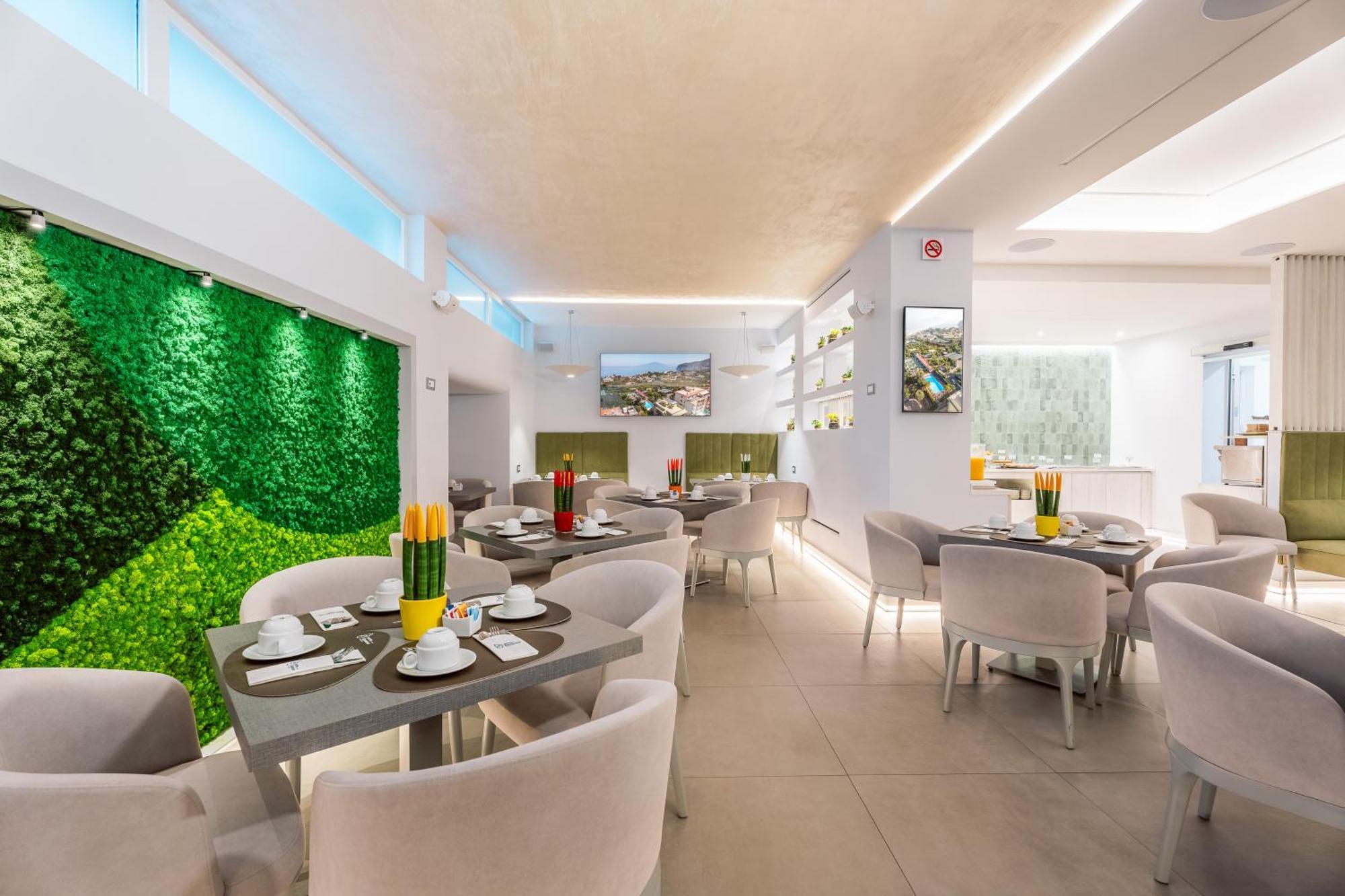 Hotel Gardenia Sorrento, Ascend Hotel Collection Exterior foto