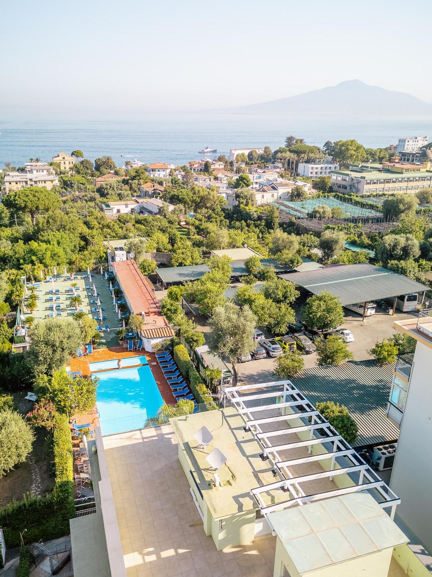 Hotel Gardenia Sorrento, Ascend Hotel Collection Exterior foto